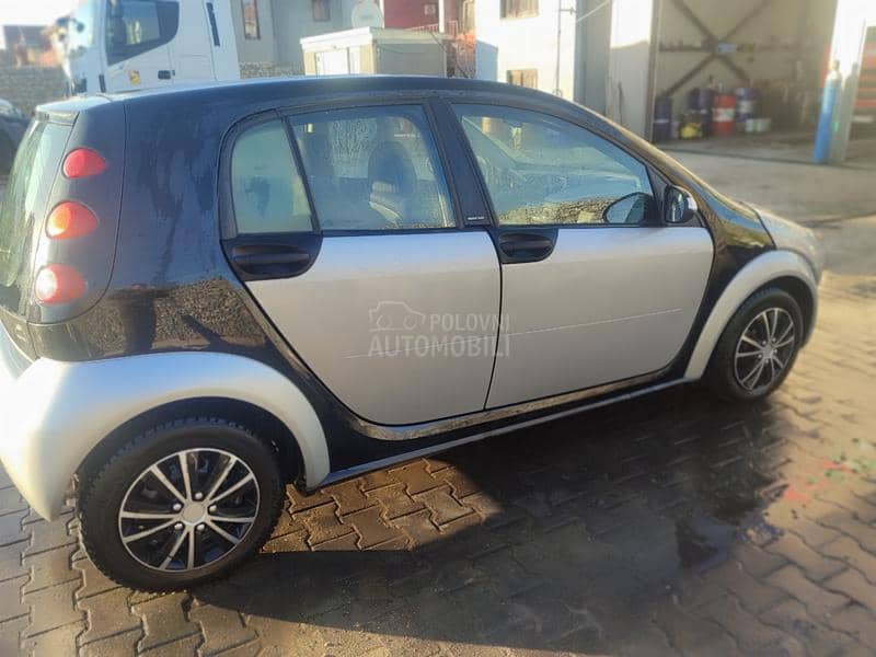 Smart ForFour 