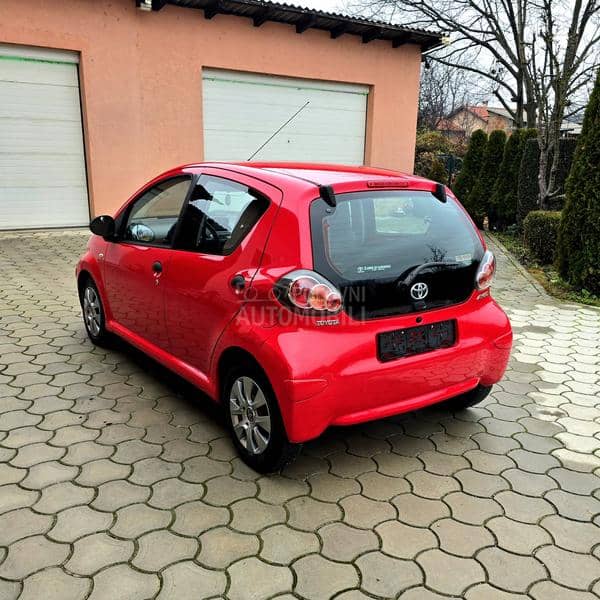 Toyota Aygo 1.0VVTI  N.A.V.I.