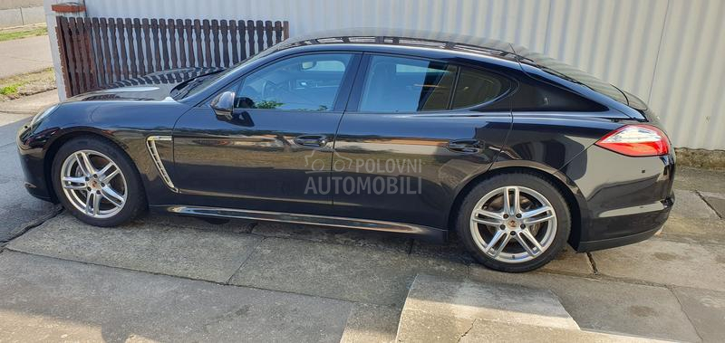 Porsche Panamera 3.0 Platinum