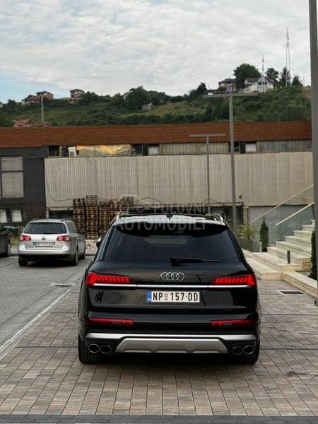 Audi SQ7 