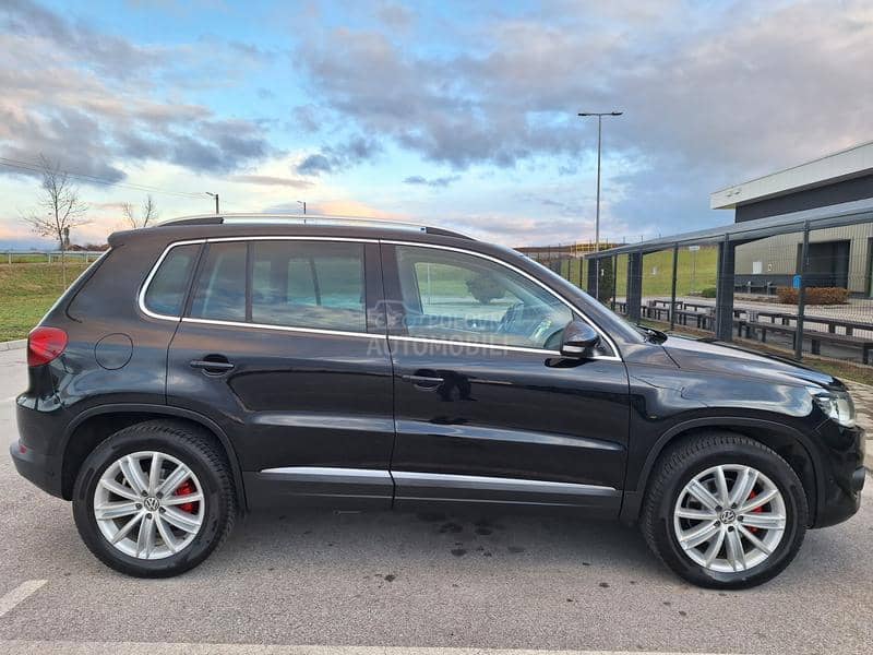 Volkswagen Tiguan 4X4 SPORT/STYLE