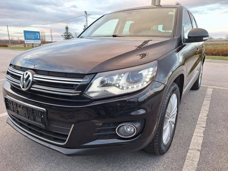 Volkswagen Tiguan 4X4 SPORT/STYLE