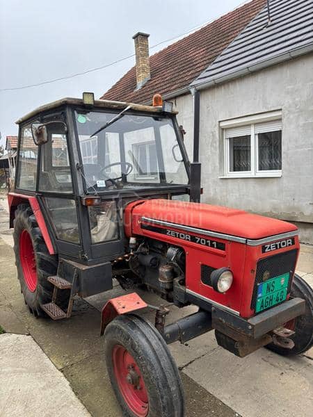 Zetor 6911