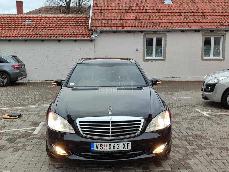 Mercedes Benz S 320 