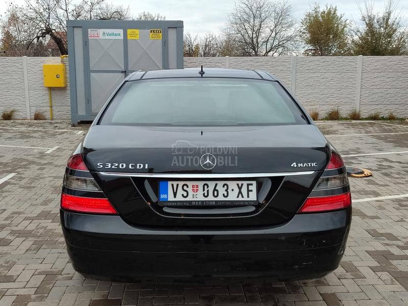 Mercedes Benz S 320 