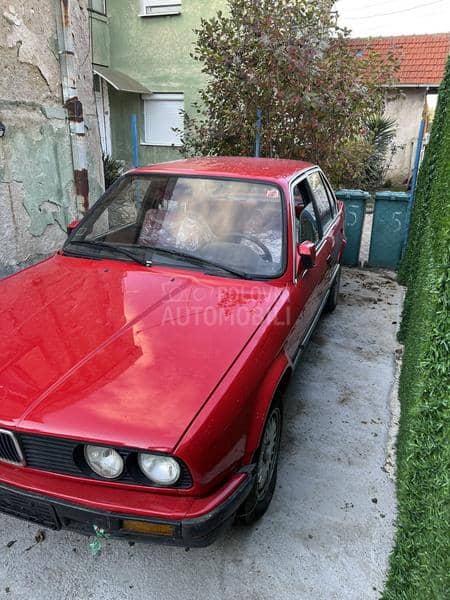 BMW 316 E30