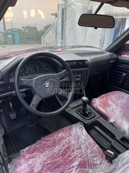 BMW 316 E30