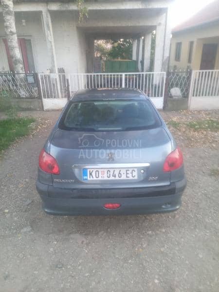 Peugeot 206 