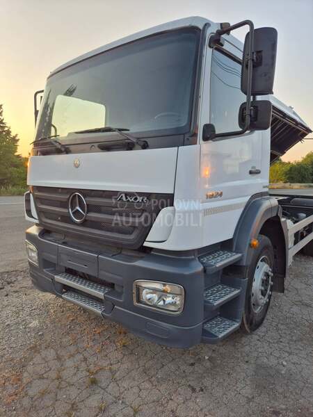 Mercedes Benz atego 1824