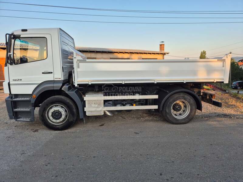 Mercedes Benz atego 1824