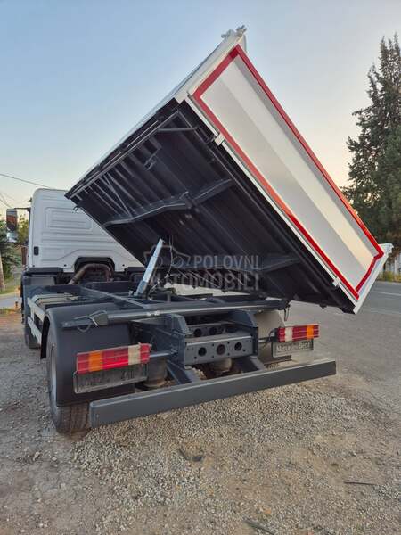 Mercedes Benz atego 1824
