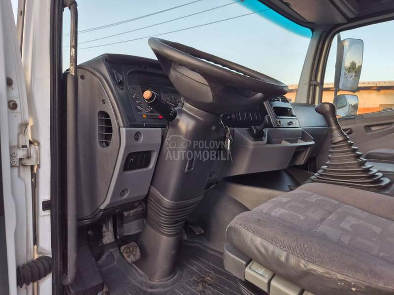 Mercedes Benz atego 1824