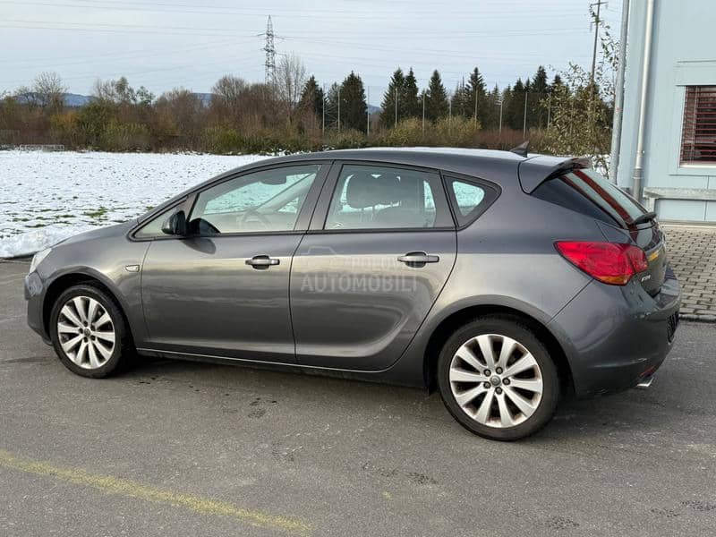 Opel Astra J 1.4