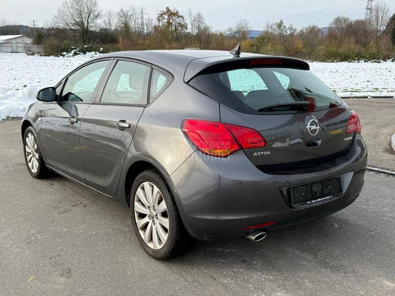 Opel Astra J 1.4