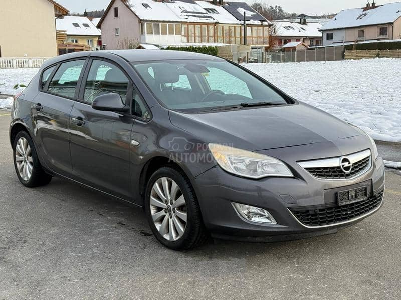 Opel Astra J 1.4