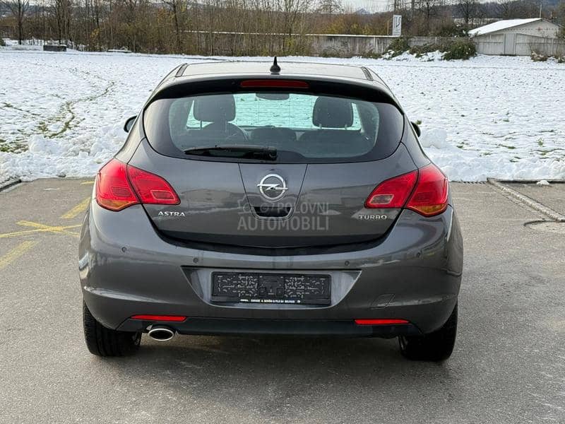 Opel Astra J 1.4