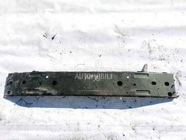 Šina zadnjeg branika za Nissan X-Trail od 2001. do 2013. god.