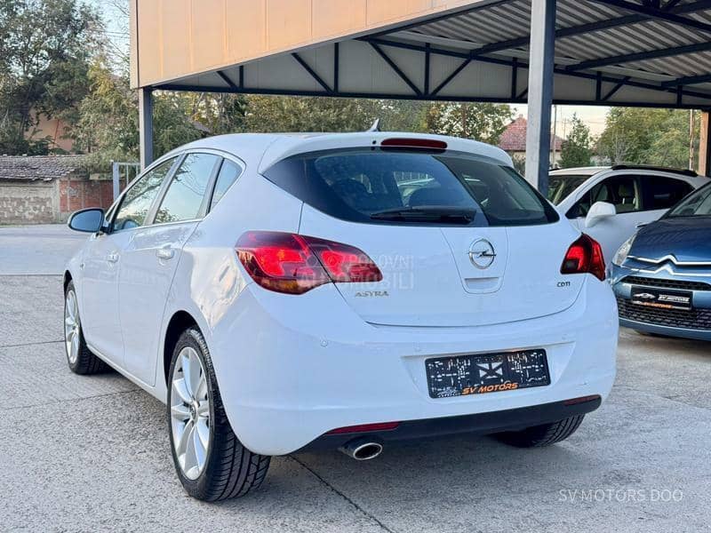 Opel Astra J 2.0CDTI RATA OD 65EU