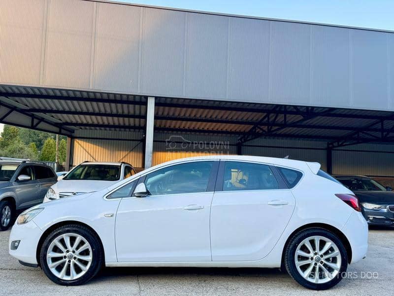 Opel Astra J 2.0CDTI RATA OD 65EU