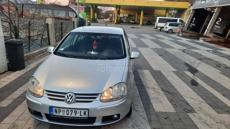 Volkswagen Golf 5 1.6