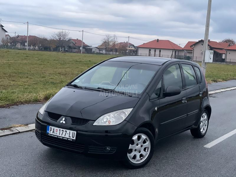 Mitsubishi Colt 1.3i BUKVALNO NOV