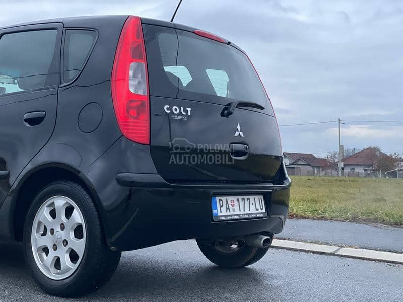 Mitsubishi Colt 1.3i BUKVALNO NOV