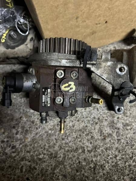 Bosch Pumpa motora 1.4 hdi