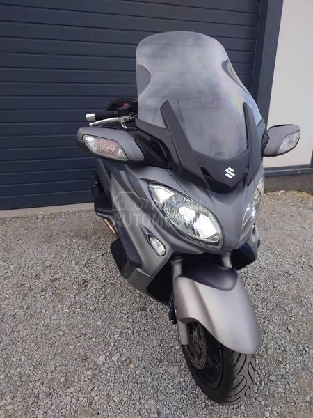 Suzuki Burgman 650