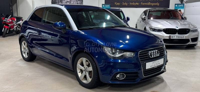 Audi A1 1.6 TDI/NAV/XENON