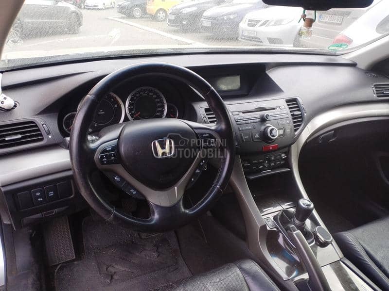 Honda Accord CU 2010. god. -  kompletan auto u delovima