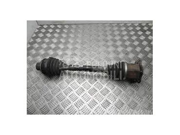 Poluosovina 8R0 407 271 G za Audi Q5