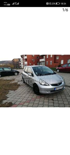 Honda Jazz 2005. god. -  kompletan auto u delovima