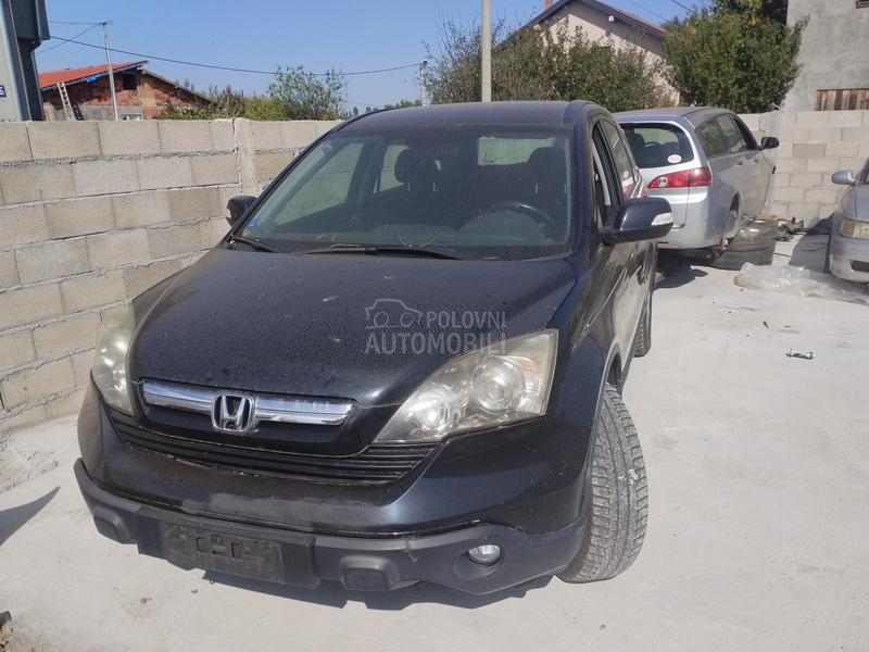 Honda CR-V 2008. god. -  kompletan auto u delovima