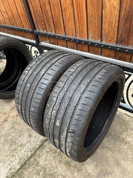 Hankook 245/40 R18 Letnja