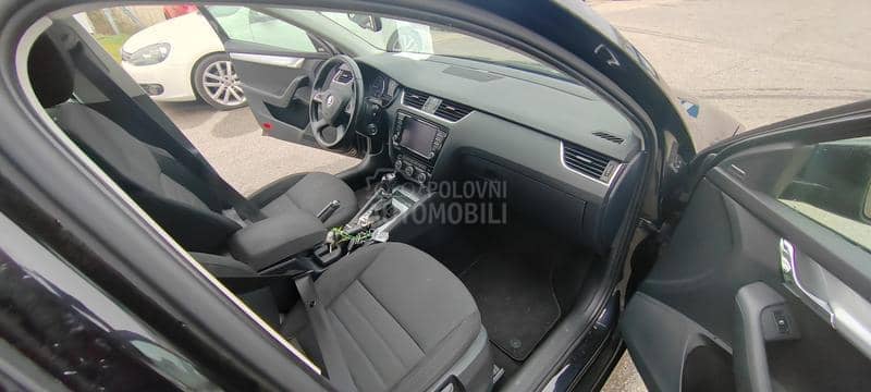 Škoda Octavia ZA TRGOVCE NOV