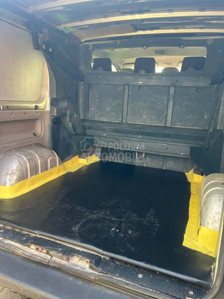 Renault Trafic 1.9 dCi