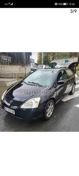 Honda Civic 2003. god. -  kompletan auto u delovima