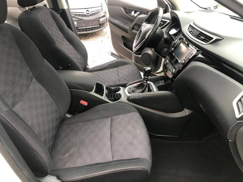 Nissan Qashqai 1.5 dci 360 kamera