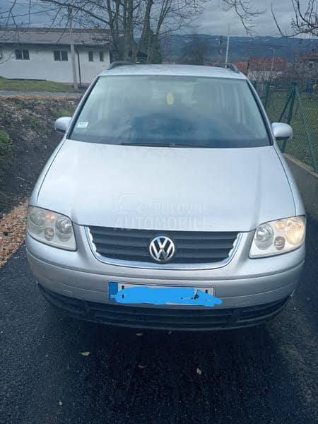 Volkswagen Touran FSI