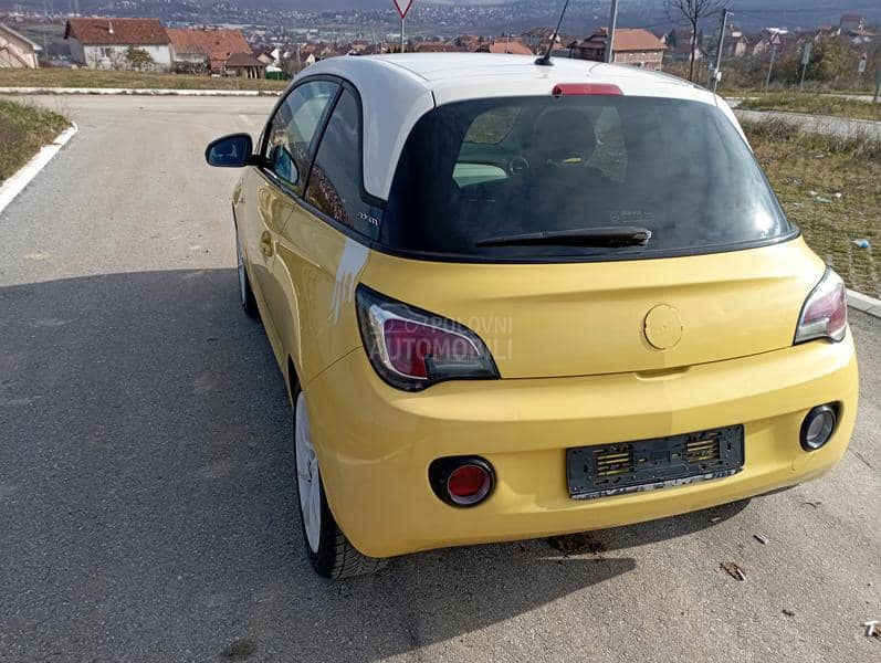 Opel Adam 102 504 k.m