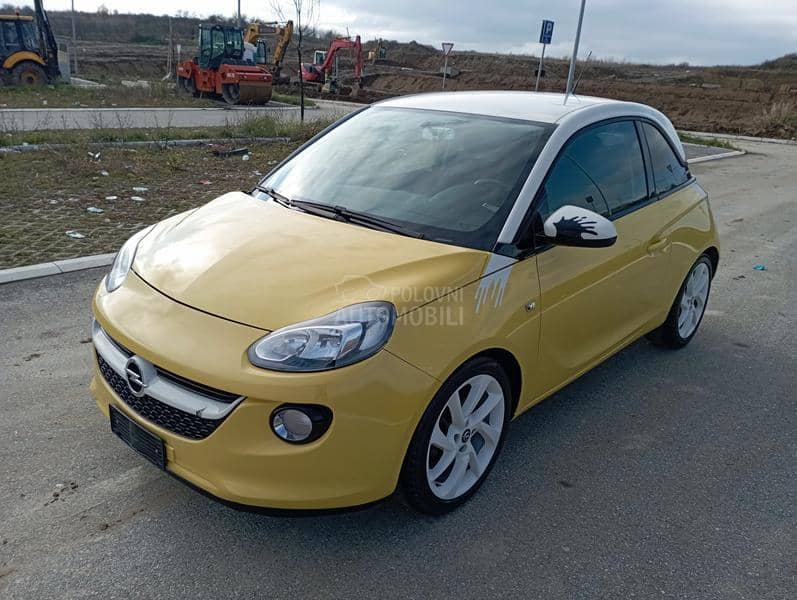 Opel Adam 102 504 k.m