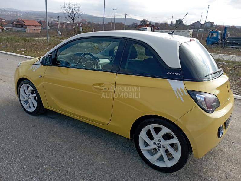 Opel Adam 102 504 k.m