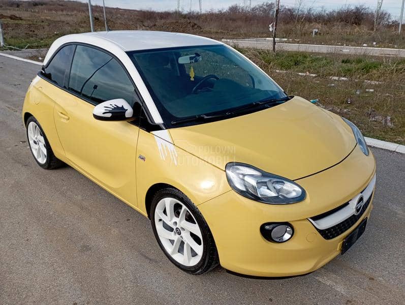 Opel Adam 102 504 k.m