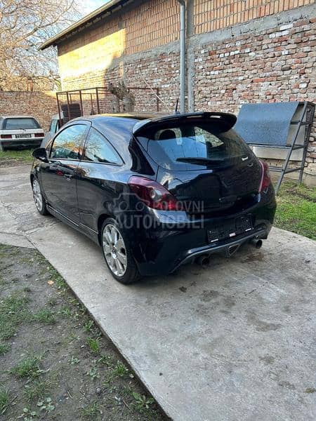 Opel Corsa D OPC