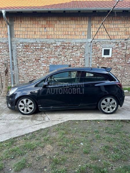 Opel Corsa D OPC