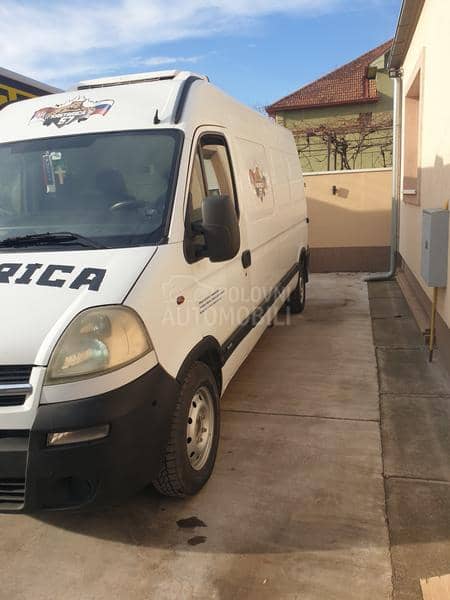 Opel Movano 2.5dci