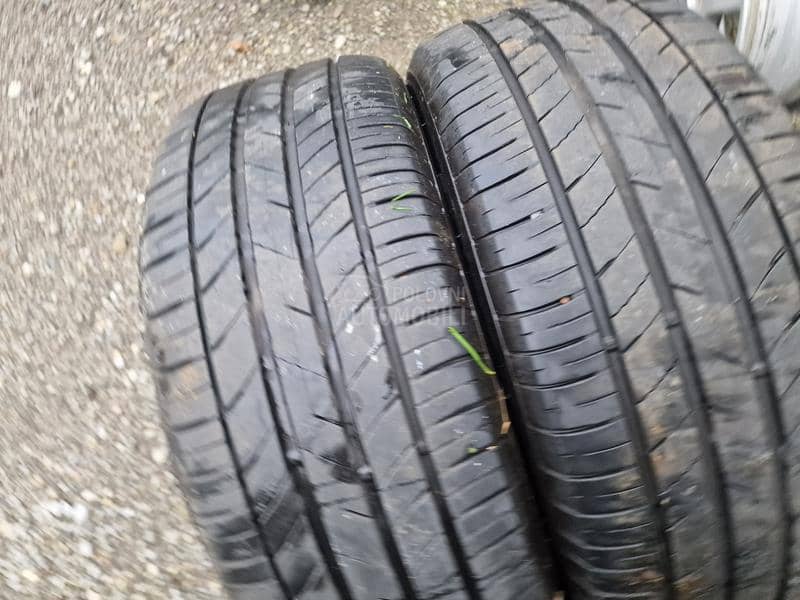 Kumho 235/55 R17 Letnja