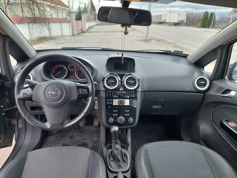 Opel Corsa D CDTI