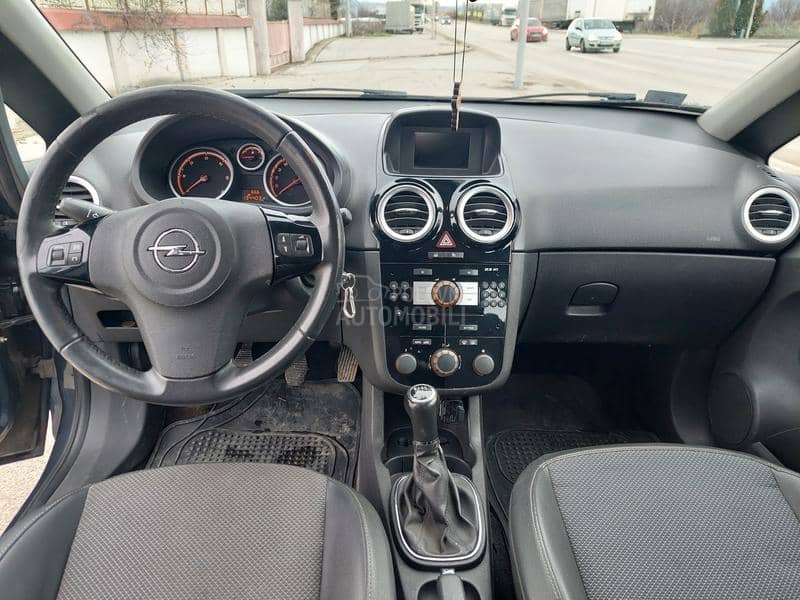 Opel Corsa D CDTI