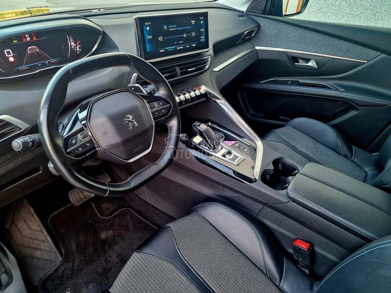 Peugeot 5008 ALLURE
